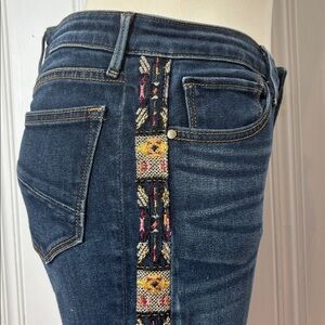 Driftwood Jackie Jeans W29 – Tapered Stretch Denim w/ Embroidered Side Stripes